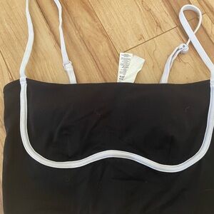 ALO Yoga Black and White Women's Top